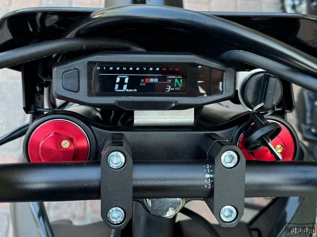 Эндуро мотоцикл MMZ S009 — надёжный кроссовый байк 300cc для бездорожья Эндуро мотоцикл MMZ S009 — надёжный кроссовый байк 300cc для бездорожья